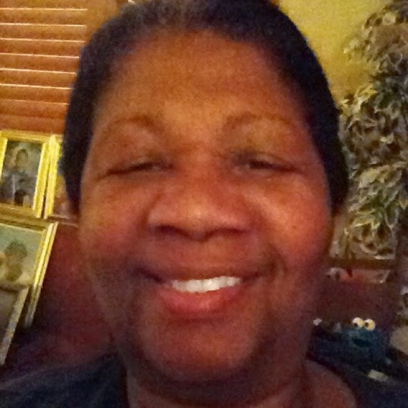 Meet your Posher, Shirley - Picture 1 of 1